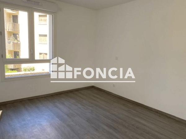 Location Appartement 2 pièces 48.08 m² - 14 RUE DES ARRAULTS Eybens 38320