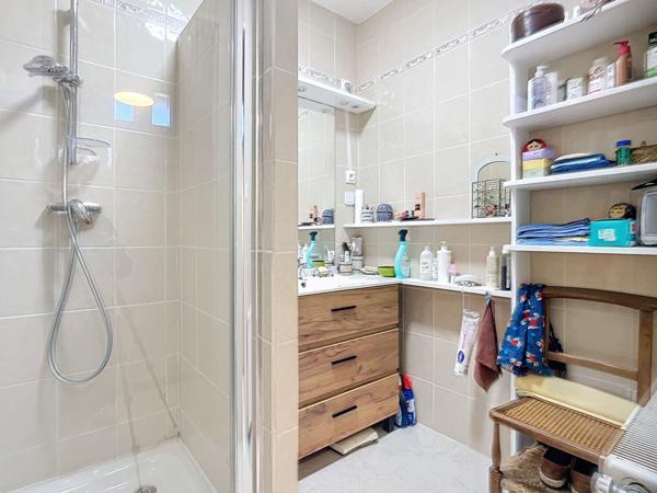 Viager Maison plain pieds à Nérac 3 pièce(s) 81.04 m2 avec garage et parc 200m²