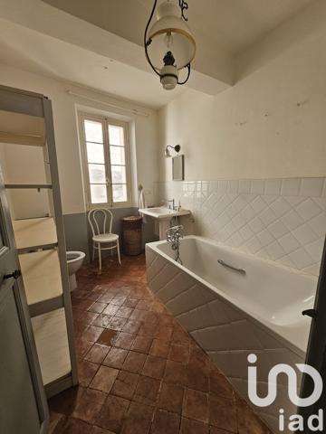 House for sale 5 rooms 138 m² Latour-de-France