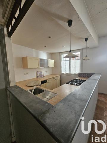 House for sale 5 rooms 138 m² Latour-de-France