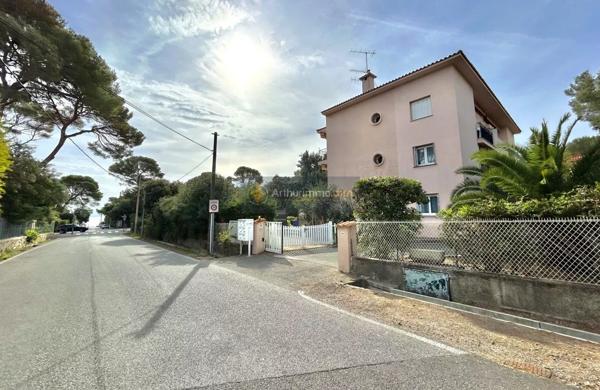 Vente Appartement 3 pièces 61 m2 à Saint-Aygulf