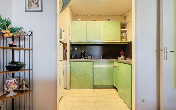 Appartement à vendre    2 pièces • 34 m2 Fréjus