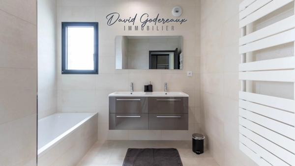 Immobilier Saint-Raphaël (83700) – Villa 103m2 – 699 000 €