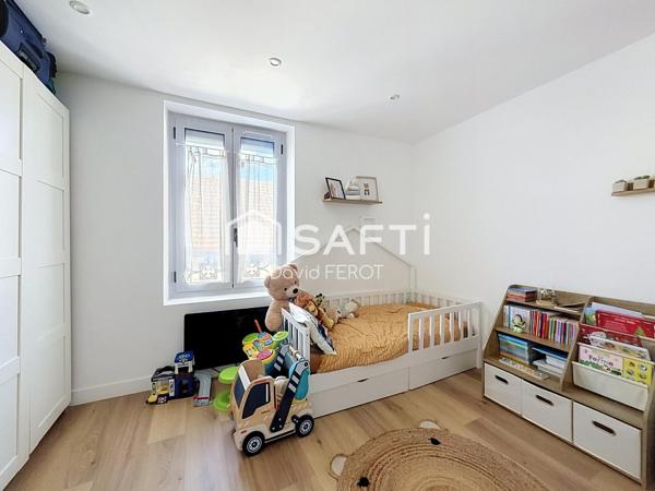 Duplex entièrement rénové de 72 m2 avec terrasse