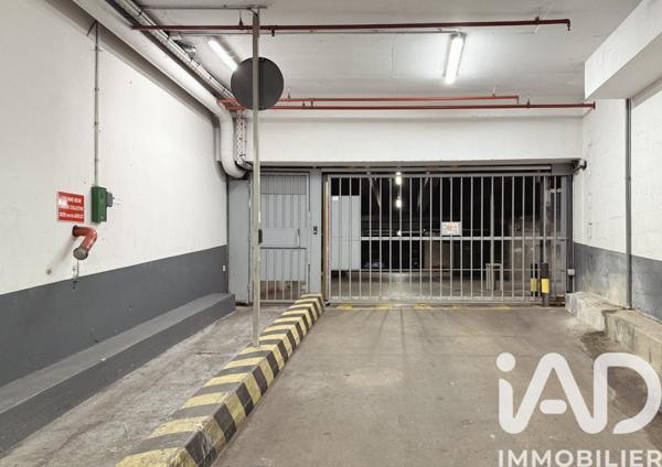 Parking à vendre 12 m² Paris 13