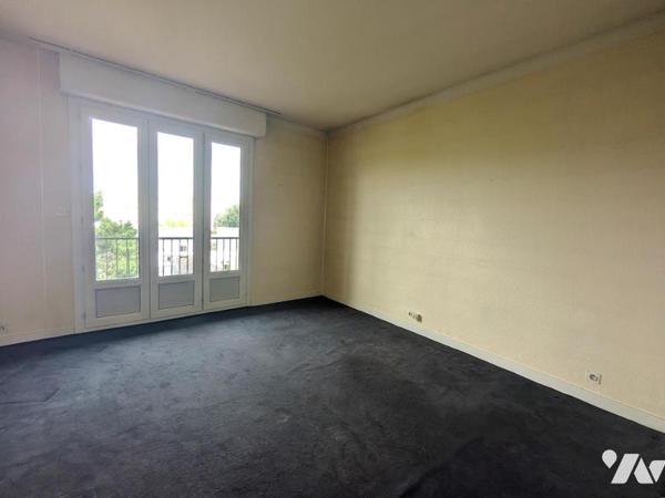 APPARTEMENT 2 PIECES - 1 CHAMBRE - STATIONNEMENT - CAVE - NANTES QUAI DE VERSAILLES 