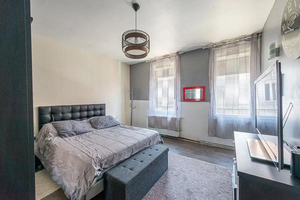 Maison à vendre 5 pièces 103m² Valenciennes (59300)