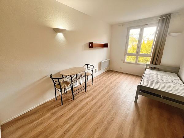 Appartement Cergy 1 pièce(s) 17.73 m2 €90 000 ** - Référence 5171