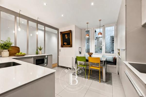 Paris 2ème, Appartement 3 Chambres -  130 m² à vendre