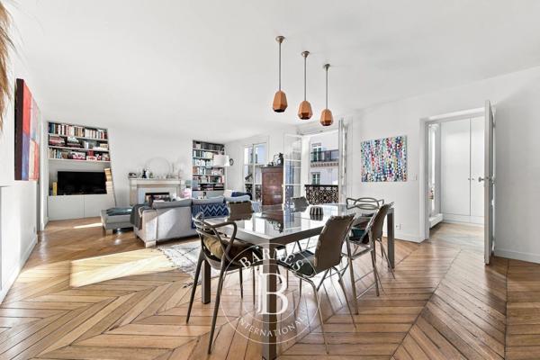 Paris 2ème, Appartement 3 Chambres -  130 m² à vendre