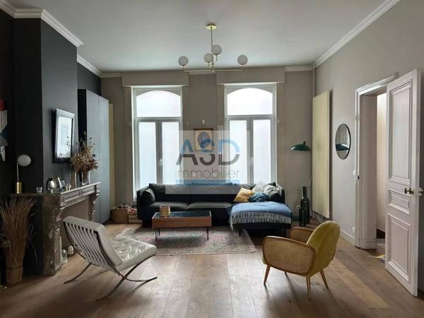 Vente maison 8 pièces de 295 m²