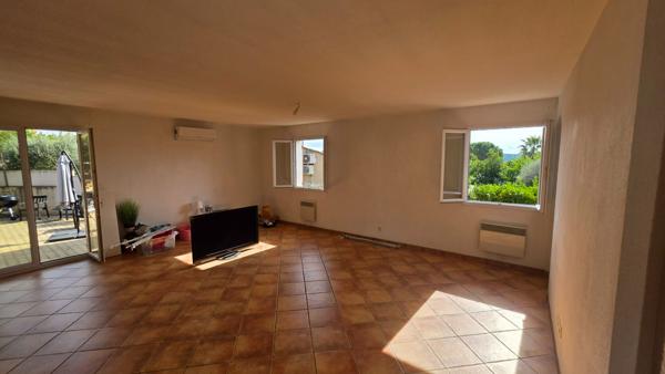 Maison avec 3 chambres et jardin à COUDOUX (13111)