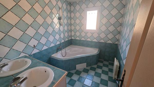 Maison avec 3 chambres et jardin à COUDOUX (13111)