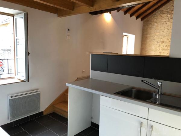 MARCHE NOTRE DAME - Appartement Poitiers 2 pièce(s) meublé - 47.05 m2