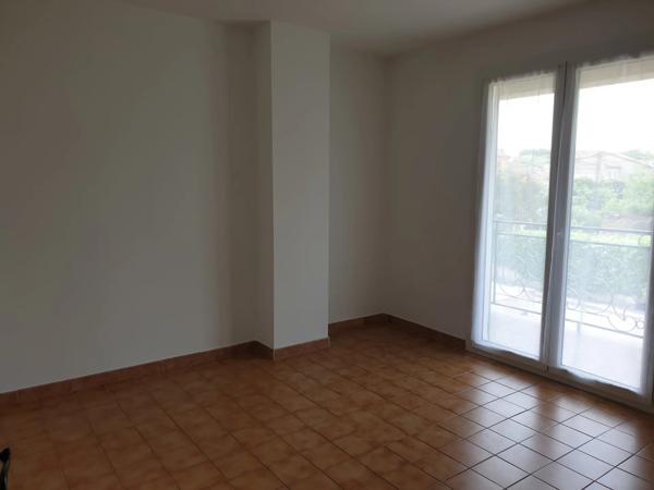 Location                                                      Villa
                        
                     5 pièces                      140 m2                     à Saint-Jean-de-Védas