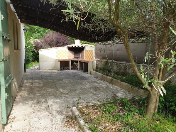 Location                                                      Villa
                        
                     5 pièces                      140 m2                     à Saint-Jean-de-Védas