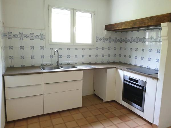 Location                                                      Villa
                        
                     5 pièces                      140 m2                     à Saint-Jean-de-Védas