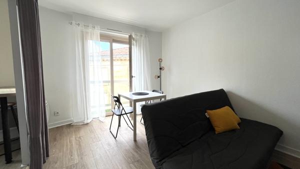 Studio 1 pièce(s) 26.74 m²