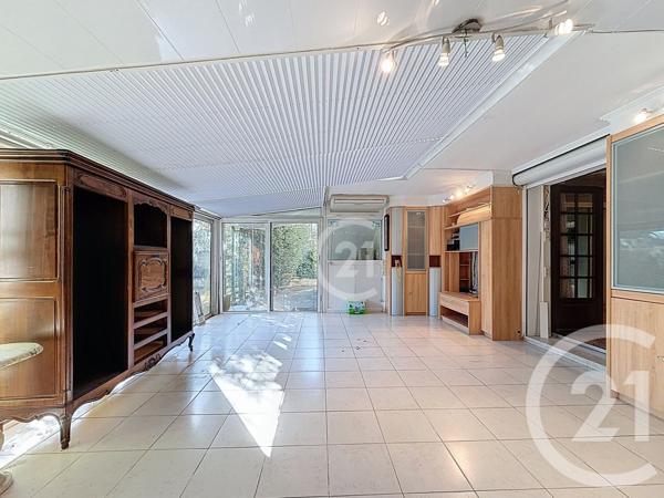 Maison à vendre  6 pièces - 205,34 m2 ARLES - 13