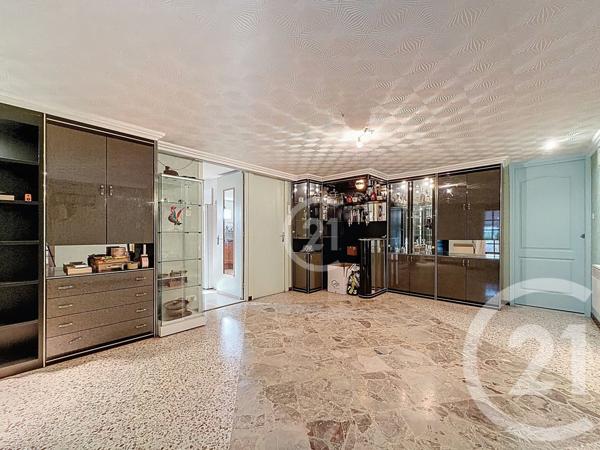 Maison à vendre  6 pièces - 205,34 m2 ARLES - 13