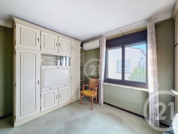 Maison à vendre  6 pièces - 205,34 m2 ARLES - 13