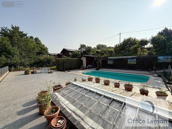 Maison à vendre à Divonne-les-Bains dans l'Ain (01220), ref : 01047-661