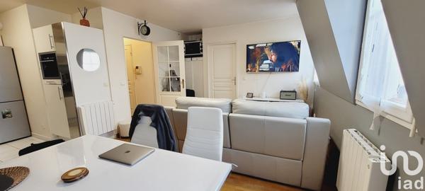 Appartement 2 pièces de 43 m² à Le Plessis-Trévise (94420)