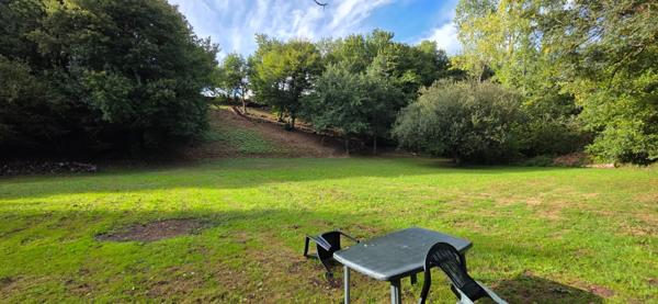 Magnifique terrain en bord de Charente  Commune de Barro - Idéal pêche, détente et nature
