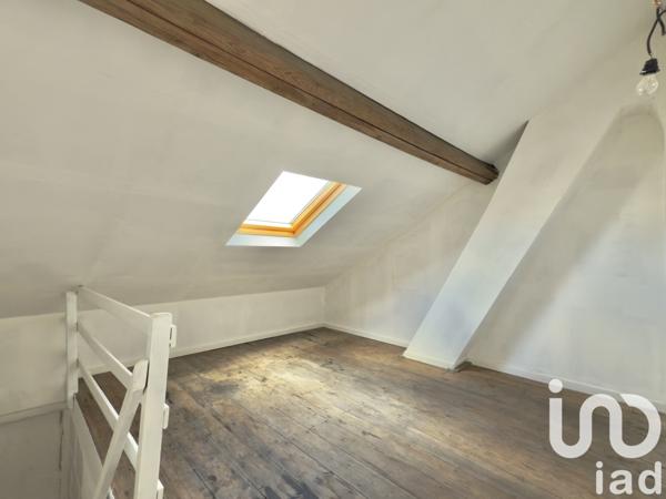 House for sale 4 rooms 74 m² Roubaix