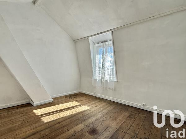 House for sale 4 rooms 74 m² Roubaix