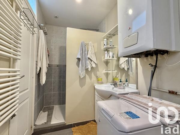 House for sale 4 rooms 74 m² Roubaix