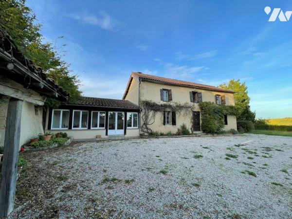 MARCIAC (à 10min) Au calme d'un petit village, belle Gasconne sans voisinage proche sur 1888m².