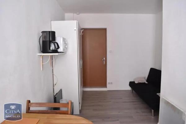 Appartement à louer 1 pièce 13.6m² Brive-la-Gaillarde (19100)