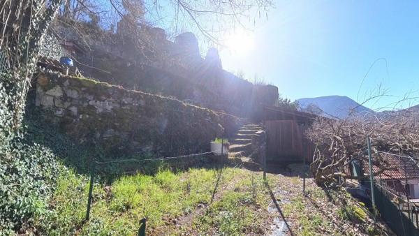 Maison 120 m² Sur trois niveau avec jardin