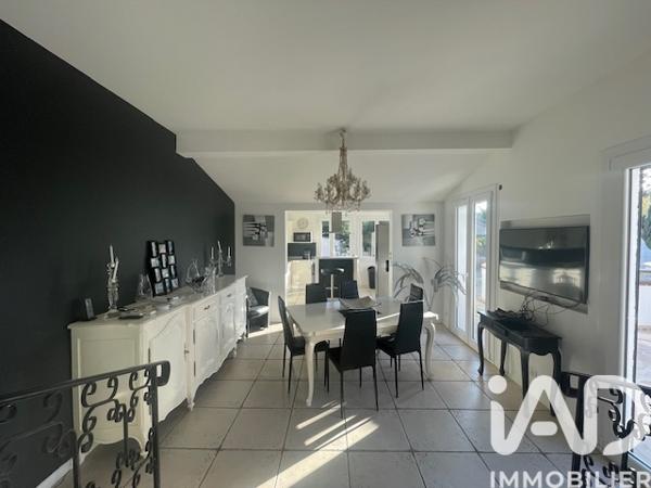Maison à vendre 8 pièces 230 m² Saint-Pathus