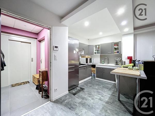 Appartement F3 à vendre  3 pièces - 68 m2 REIMS - 51