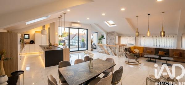 Maison à vendre 7 pièces 232 m² Saint-Maur-des-Fossés
