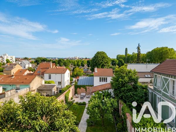 Maison à vendre 7 pièces 232 m² Saint-Maur-des-Fossés