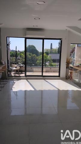 Maison à vendre 7 pièces 232 m² Saint-Maur-des-Fossés