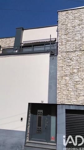 Maison à vendre 7 pièces 232 m² Saint-Maur-des-Fossés