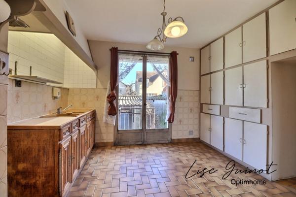 MAISON INDIVIDUELLE - SOUS-SOL - POTENTIEL