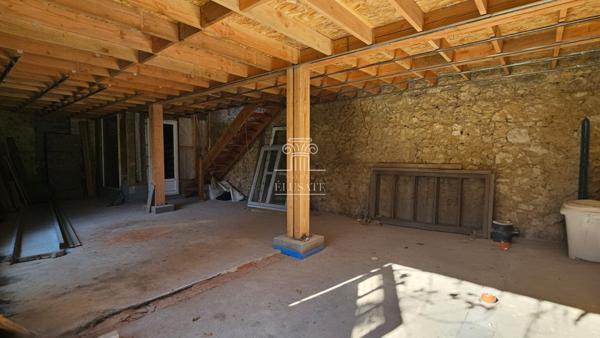 Gondrin (32330) MAISON AVEC JARDIN A TERMINER, PROCHE DES COMMODITES