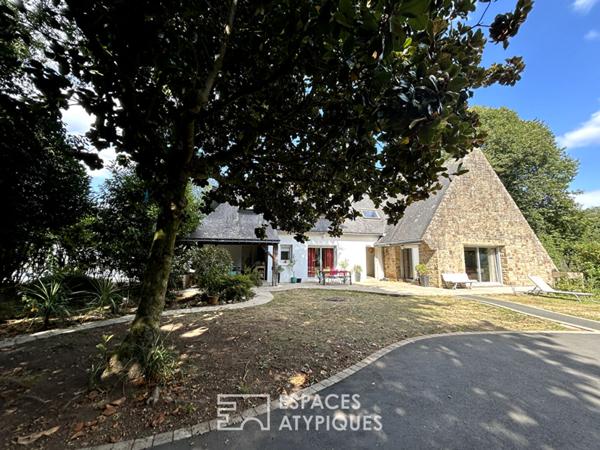 Maison d’architecte aux volumes généreux et jardin intimiste