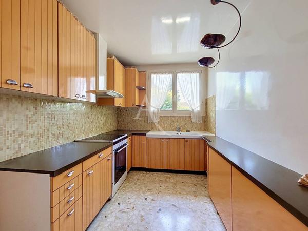 Maison Roissy En Brie 4 pièce(s) 99 m2