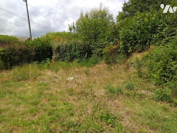 Proche du bourg grange à rénover