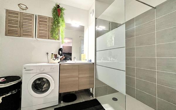 Appartement à vendre    2 pièces • 39 m2 Six-Fours-les-Plages