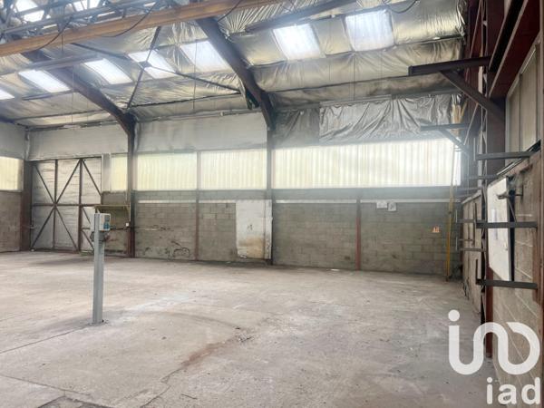 Building for sale 600 m² Bresles