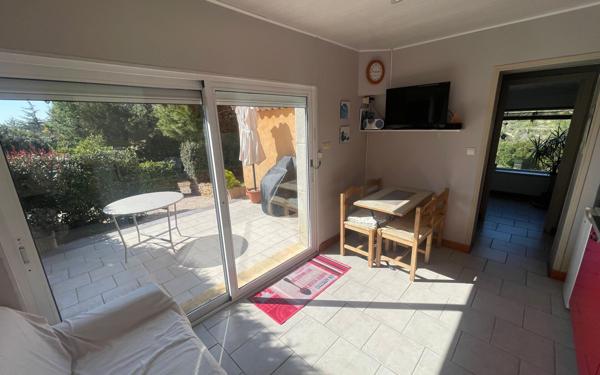 Maison à vendre    6 pièces •  La Cadière-d'Azur