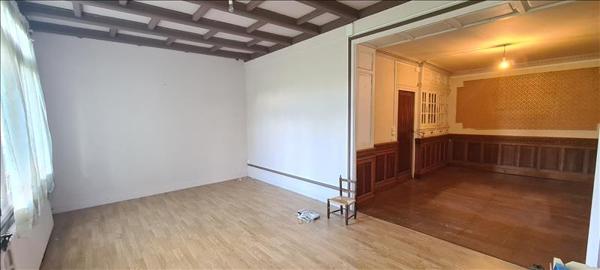 Immeuble à vendre |  Thenon |  8 pièces | 422 m²