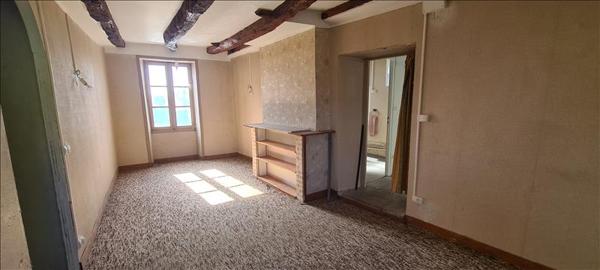 Immeuble à vendre |  Thenon |  8 pièces | 422 m²